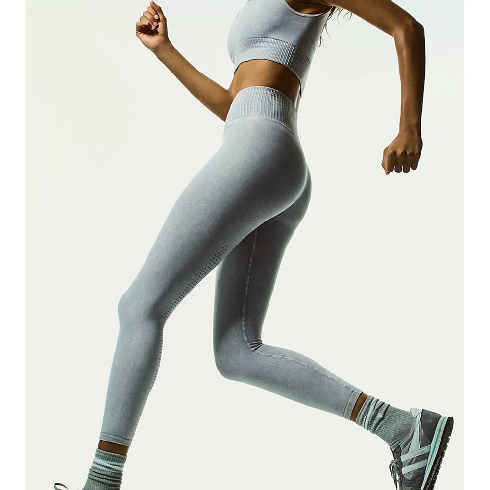 FREE PEOPLE LEGGINGS